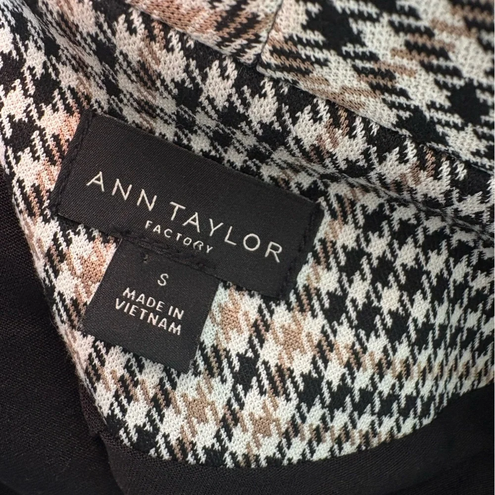 Ann Taylor Factory Cropped Blazer Jacket SMALL